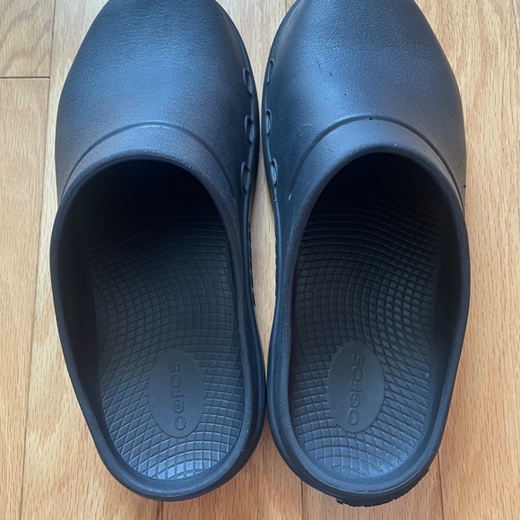 OOFOS black rubber clogs - Picture 5 of 7